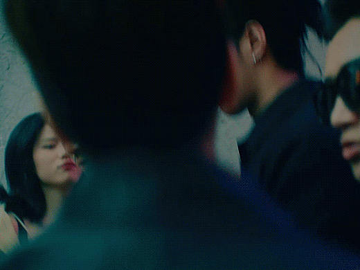 电音”下的朝阳大妈，大学生和地铁大爷