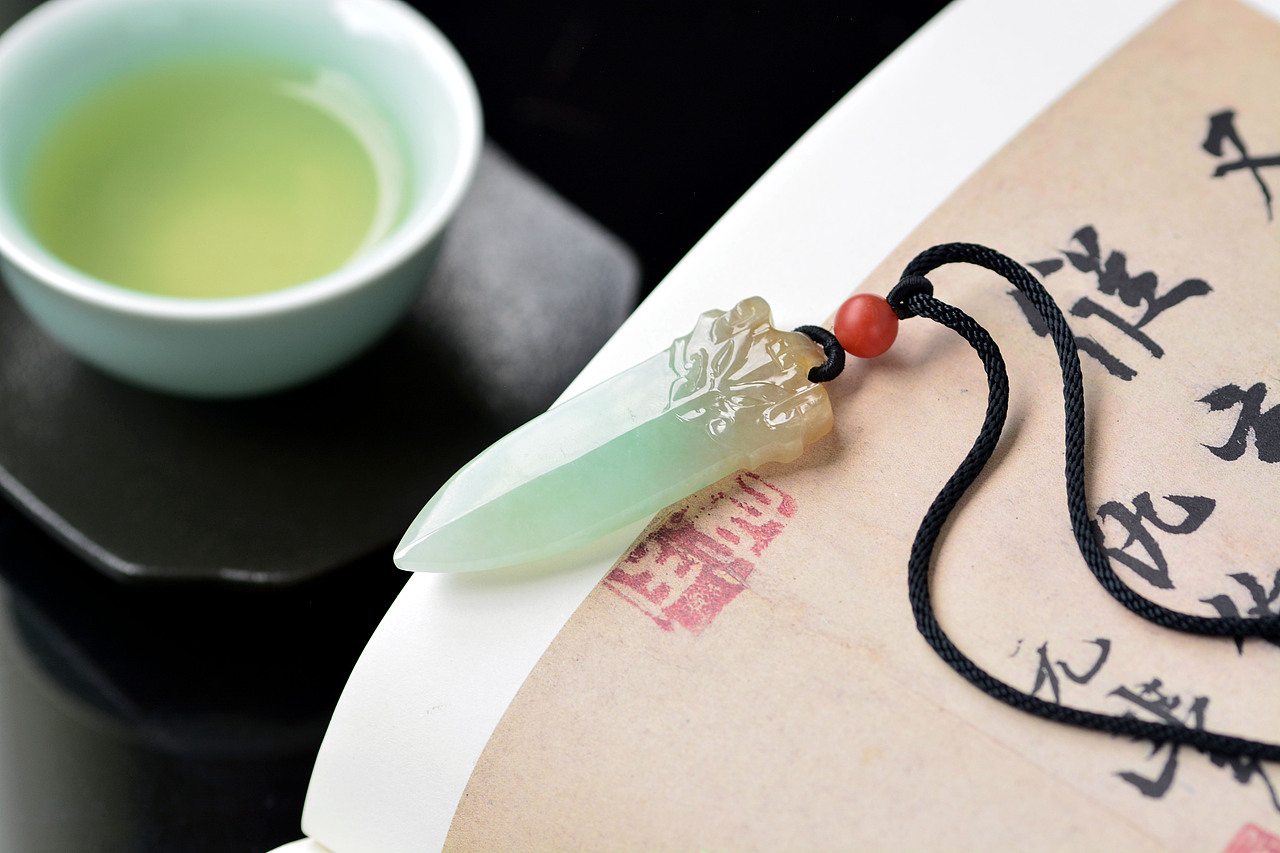 设计设作品|刑天盾翡翠吊坠（图ZMjczNDcyMDE2） - 首饰设计 - 站酷设计师天使原创珠宝设计原创素材 - 站酷ZCOOL