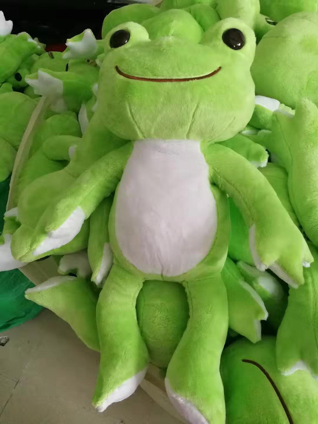 绿青蛙毛绒公仔成品出炉可爱吧
