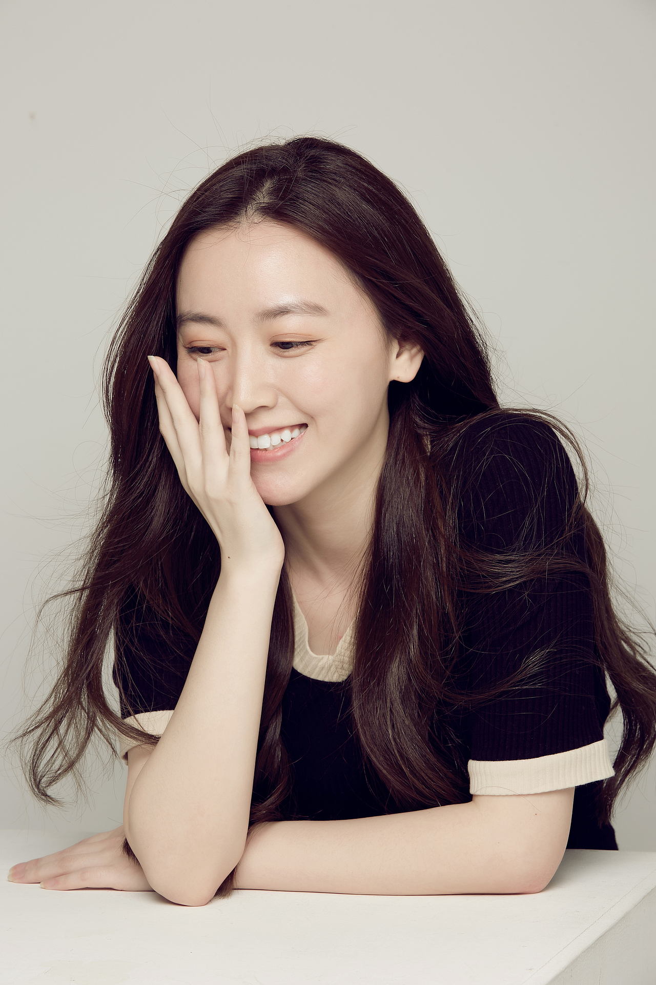 你好.青春（图ZMTYyMjAwMTA4） - 人像摄影 - 站酷设计师形社映像原创素材 - 站酷ZCOOL