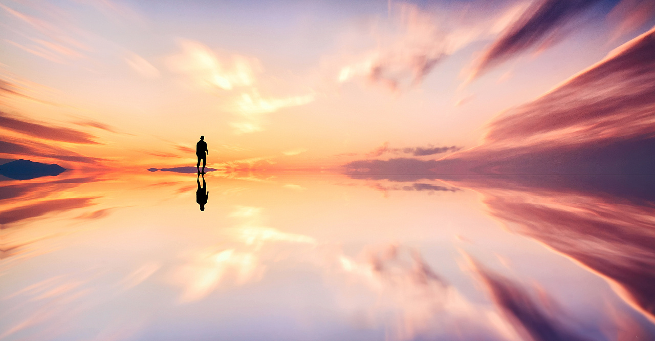 没有玻利维亚的天空之境,没有茶卡盐湖的风光,只有在这里默默地冥想
