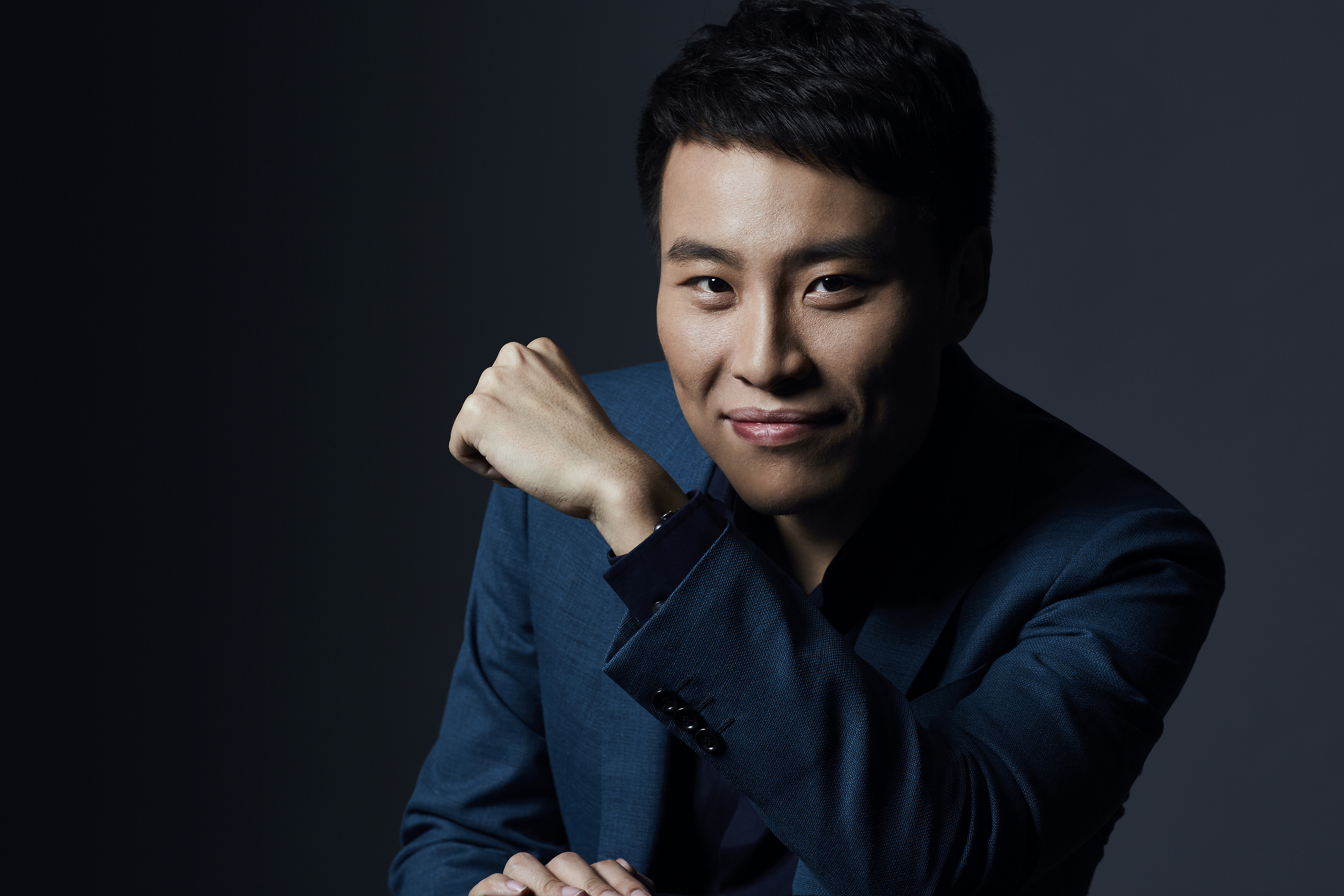 北京商务人像摄影,总裁肖像拍摄尽在新科尚锋