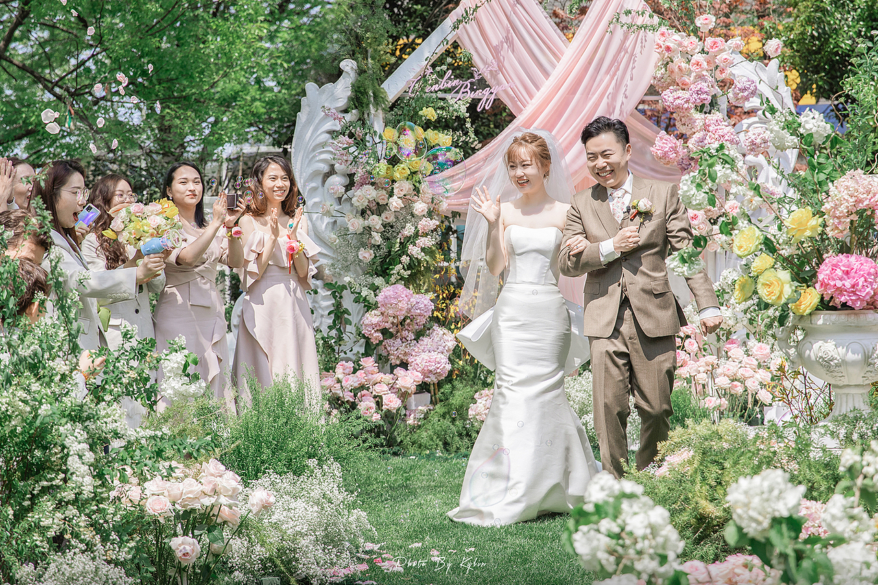 【婚礼跟拍】草坪婚礼