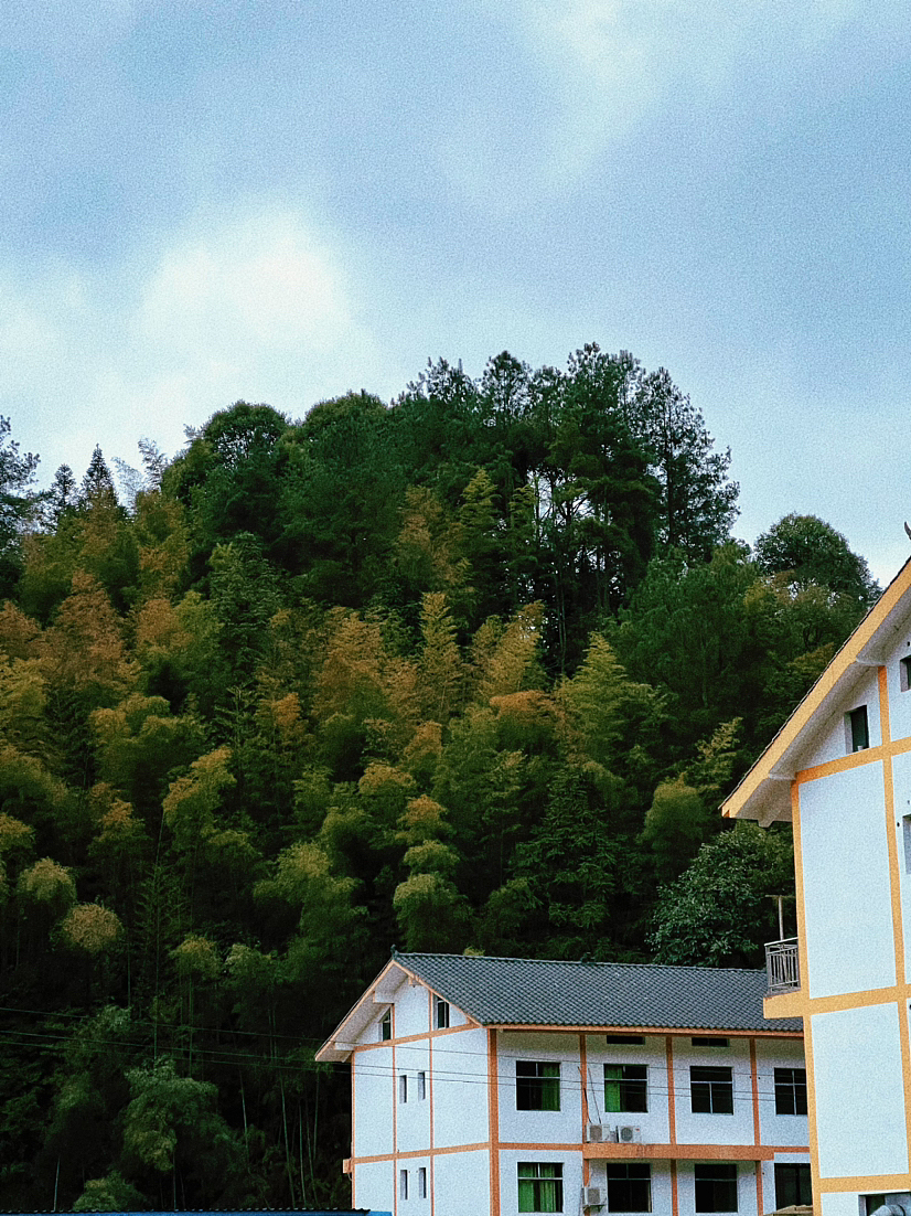 手机摄影|大山深处的古镇