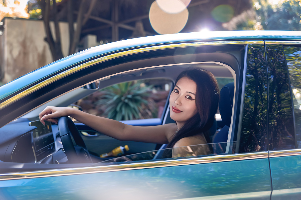 吉利-星瑞人车|摄影|产品摄影|小立仔_ - 原创作品 - 站酷 (zcool)