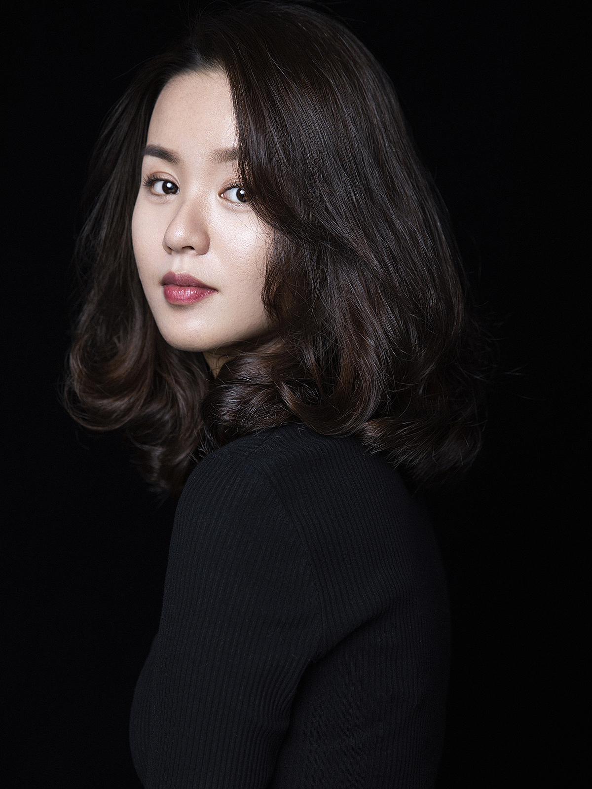 女士经典肖像丨优雅知性的气质永远令人着迷