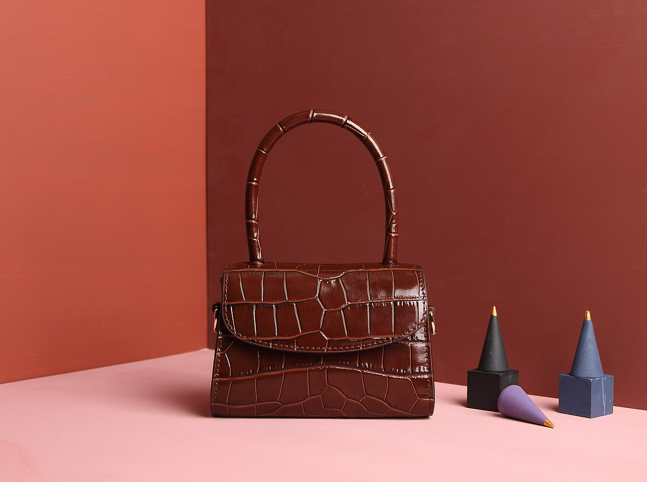 时尚女包（图ZMjQ2MjE2NzQ0） - 产品摄影 - 站酷设计师二少爷xiucai原创素材 - 站酷ZCOOL