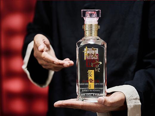 故宫白酒 ◆ 初塘视觉白酒拍摄