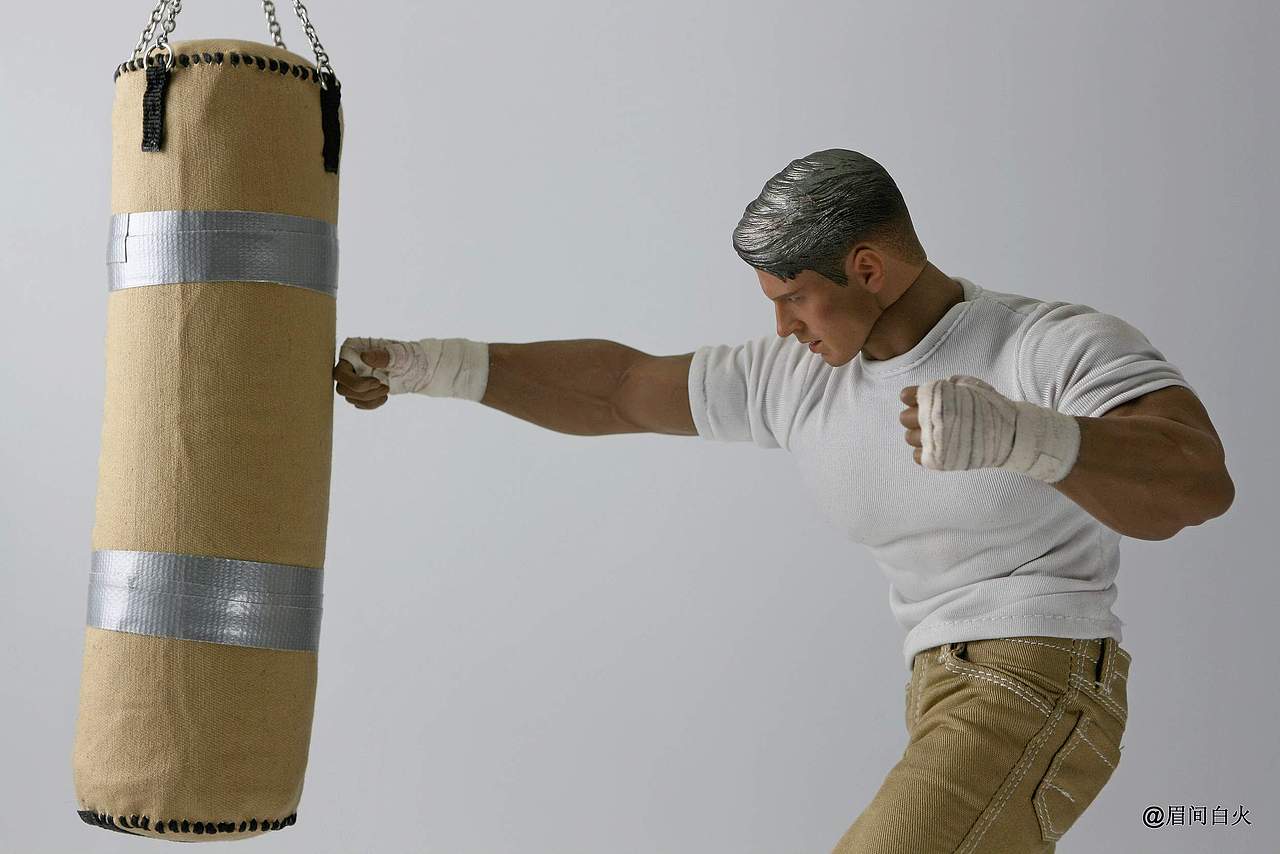 自d美国队长训练版