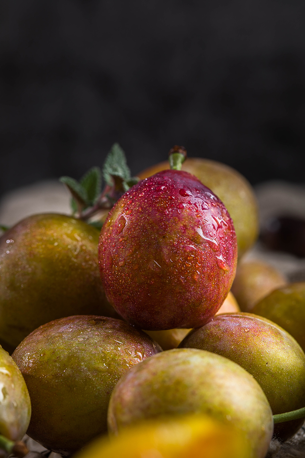 水果新鲜的西梅