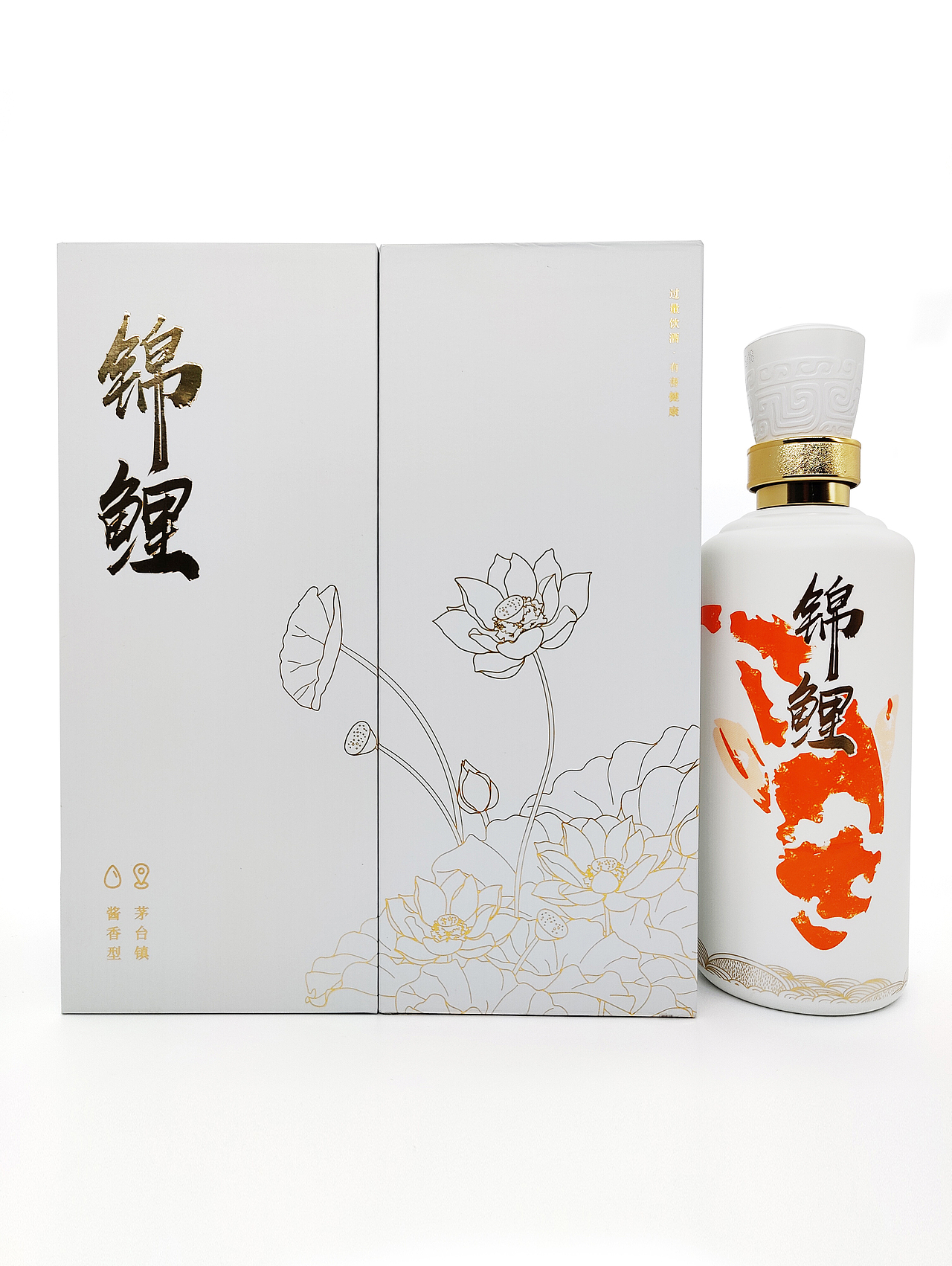 锦鲤酒:鲤闹莲池