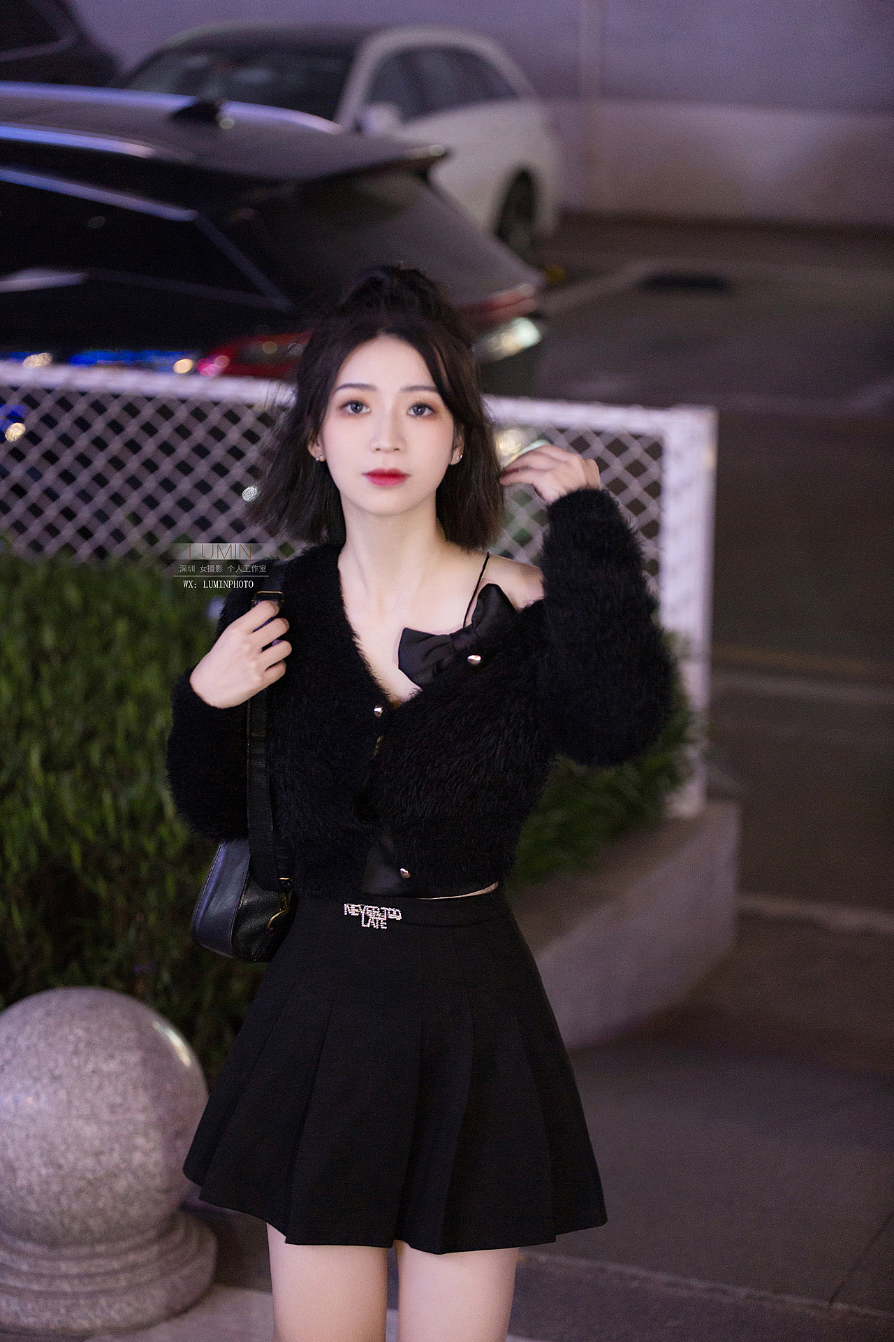 夜景写真 甜酷 夜景人像 黑色单一却不单调!