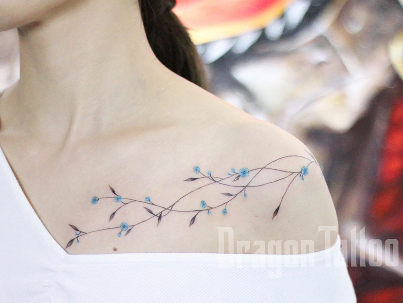 锁骨纹身 丁桂花纹身 花卉纹身 小清新纹身 女生纹身