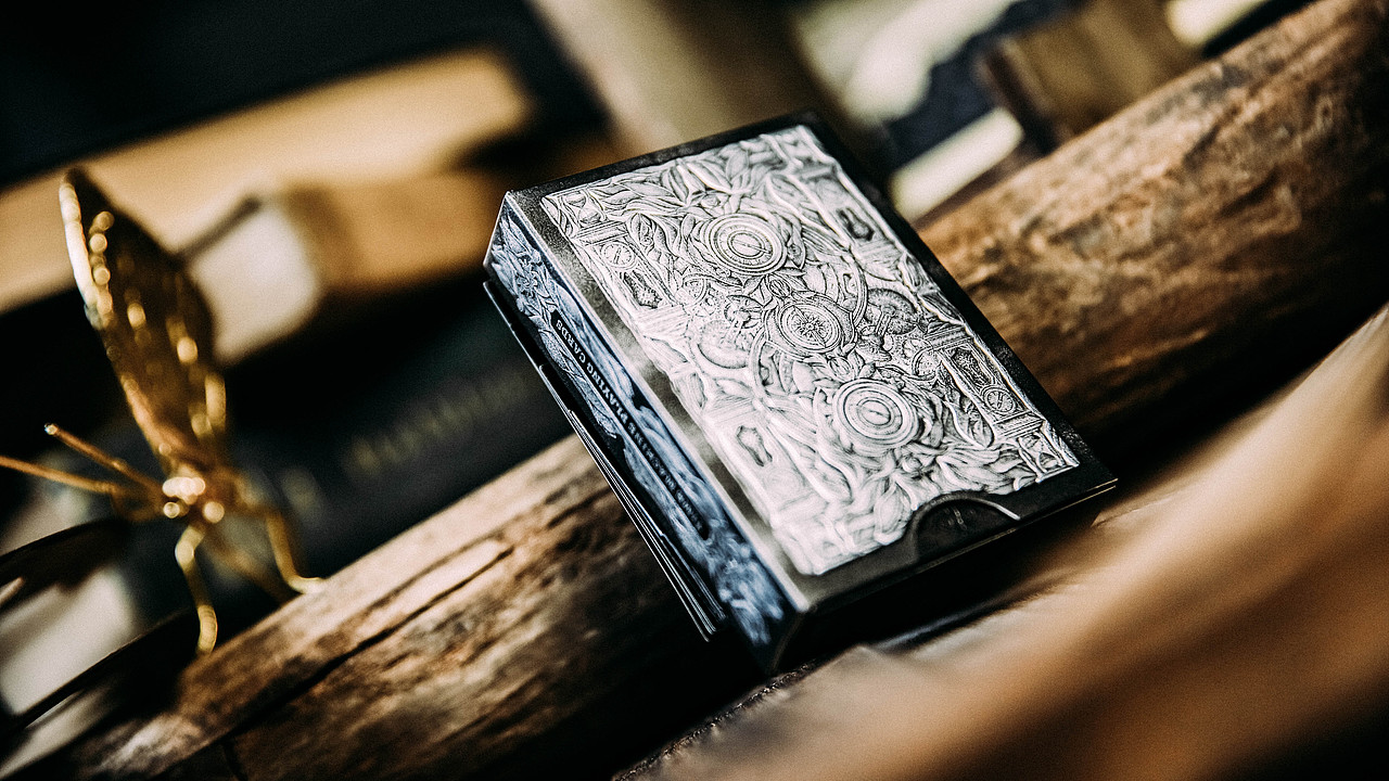 Time Machine 时光机收藏纸牌扑克套装礼盒设计