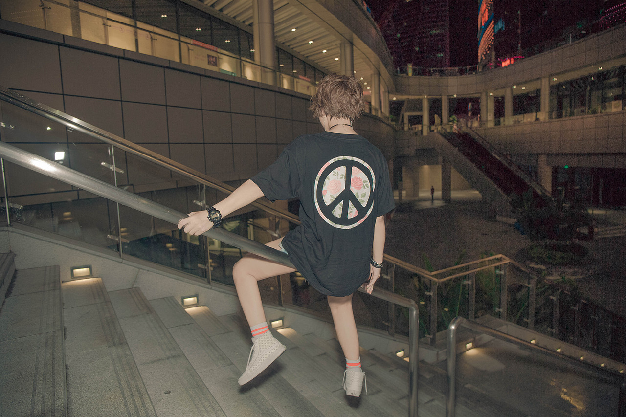 2017 HELLO WORLD 强势来袭！