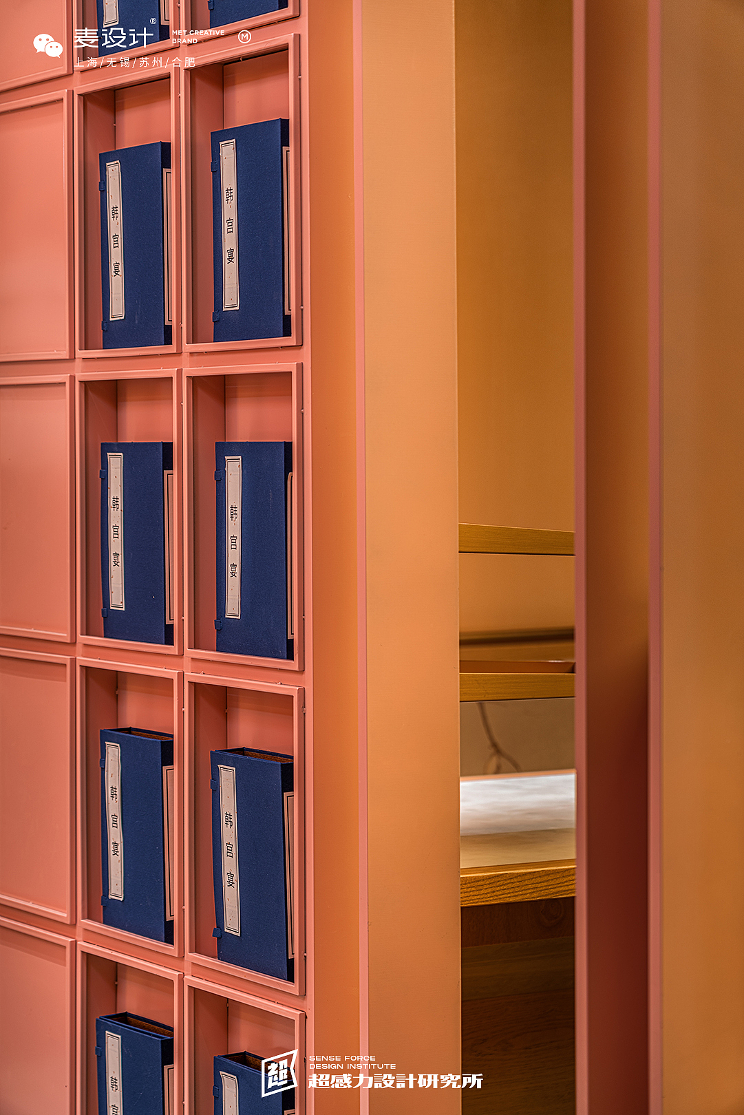 韩宫宴——故颐宫游，新式国风宫廷美学 | 耶兔兽设计（图ZMjg0OTU4MTQ4） - 酒店餐饮设计 - 站酷设计师董青_耶兔兽设计原创素材 - 站酷ZCOOL