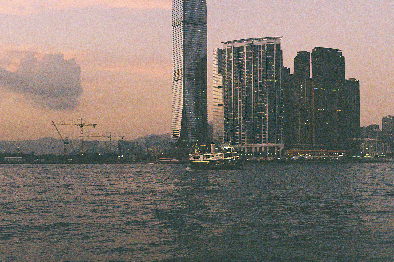旺角卡门 菲林香港（图ZNjI3OTY3MDQ=） - 风光摄影 - 站酷设计师司徒醒醒原创素材 - 站酷ZCOOL