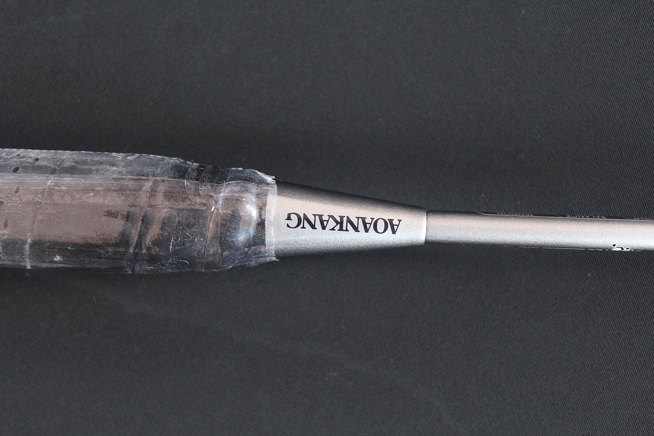 奥安康品牌羽毛球拍401