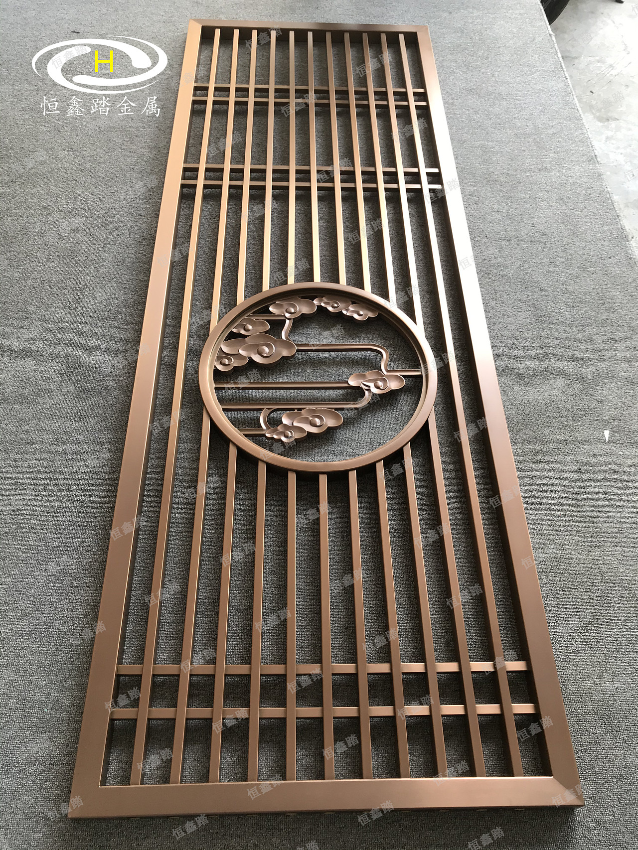 盘点一些中式风格的屏风 酒店铝艺雕刻隔断 不锈钢屏风