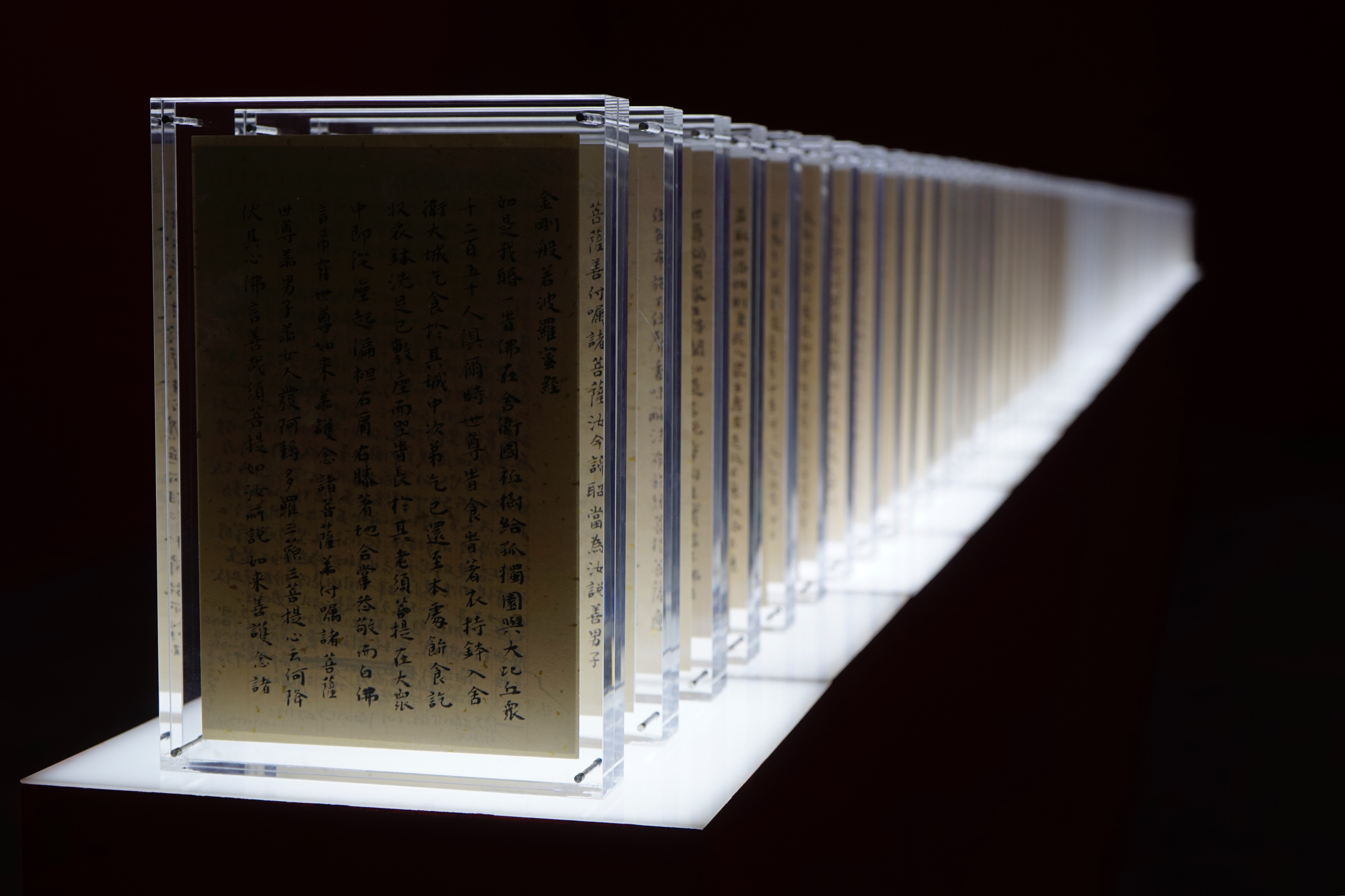 GUKMAS的個(gè)人主頁(yè)（封面預(yù)覽） - 主頁(yè)封面設(shè)置 - 站酷設(shè)計(jì)師GUKMAS原創(chuàng)素材 - 站酷ZCOOL