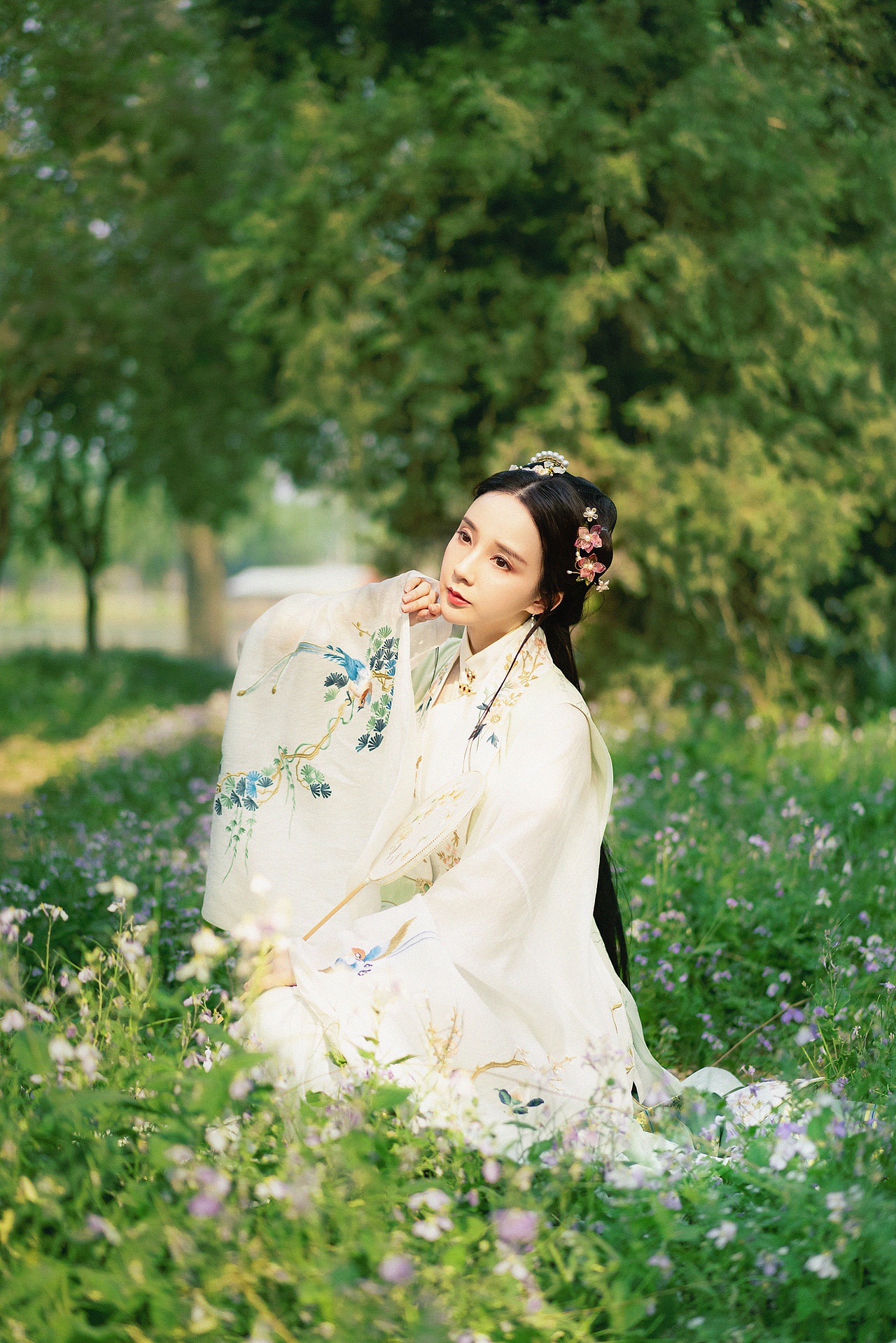 温柔清新汉服小姐姐