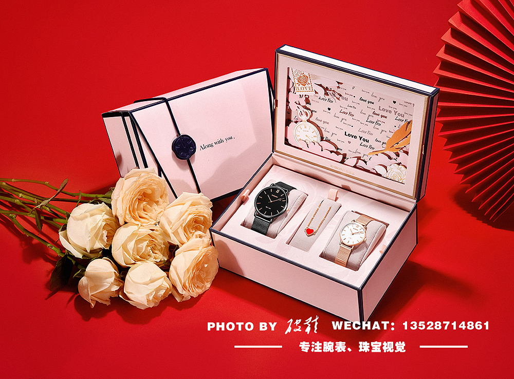 手表创意场景图-元旦新年红（图ZMjQ1ODM0Nzky） - 产品摄影 - 站酷设计师爷爷的破鞋原创素材 - 站酷ZCOOL