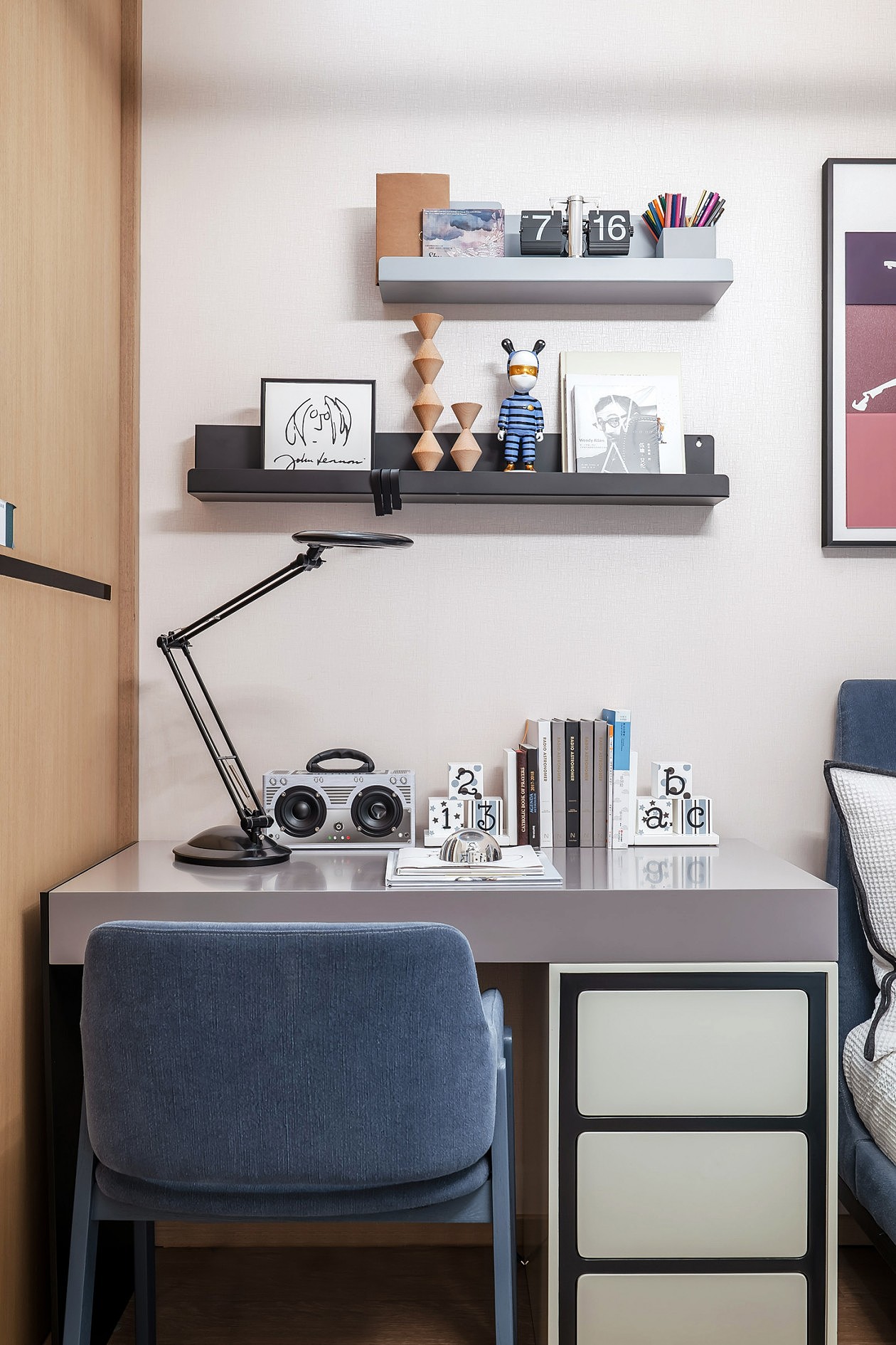 以家为梦110小户型的红色魅力