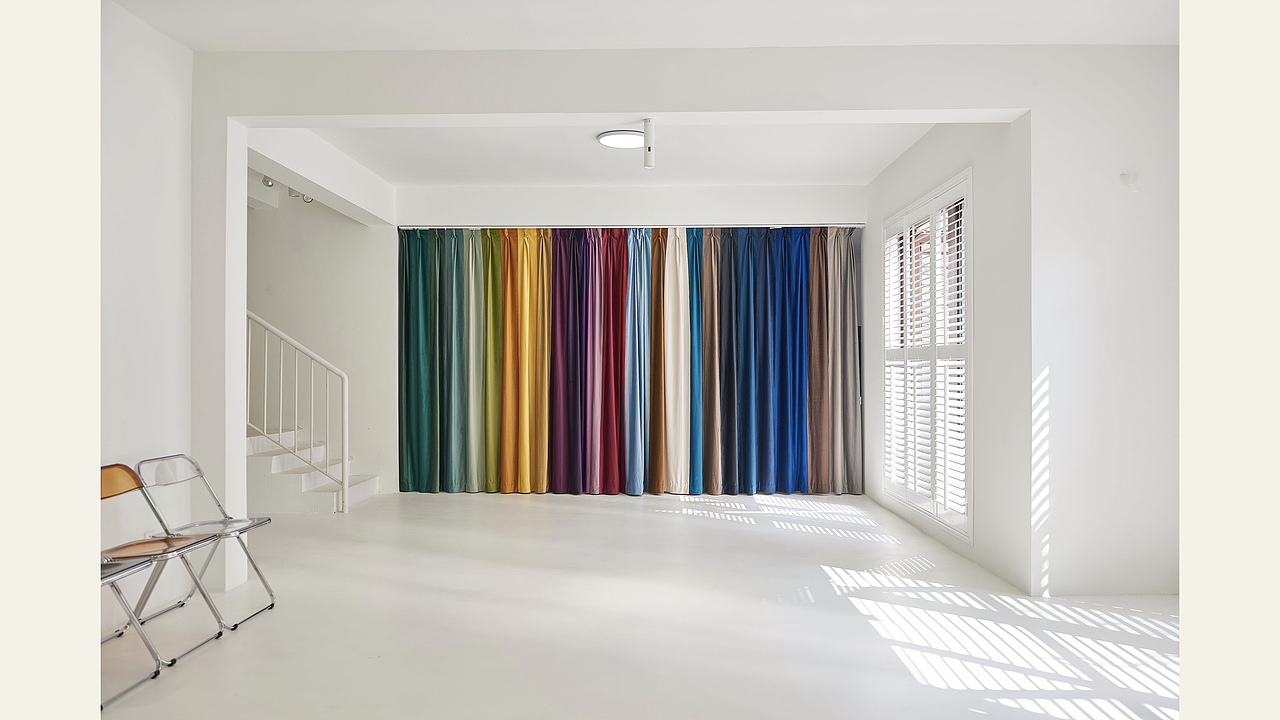 新工作室毕业照 / 西蓝摄影空间