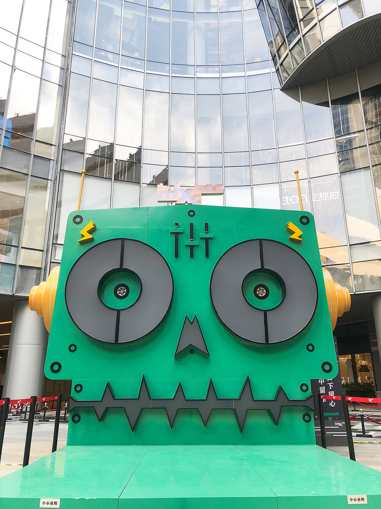 【美陈】万圣节-无齿小人（图ZMTMzMjgxMTg0） - 其他 - 站酷设计师两腿间有杀气原创素材 - 站酷ZCOOL