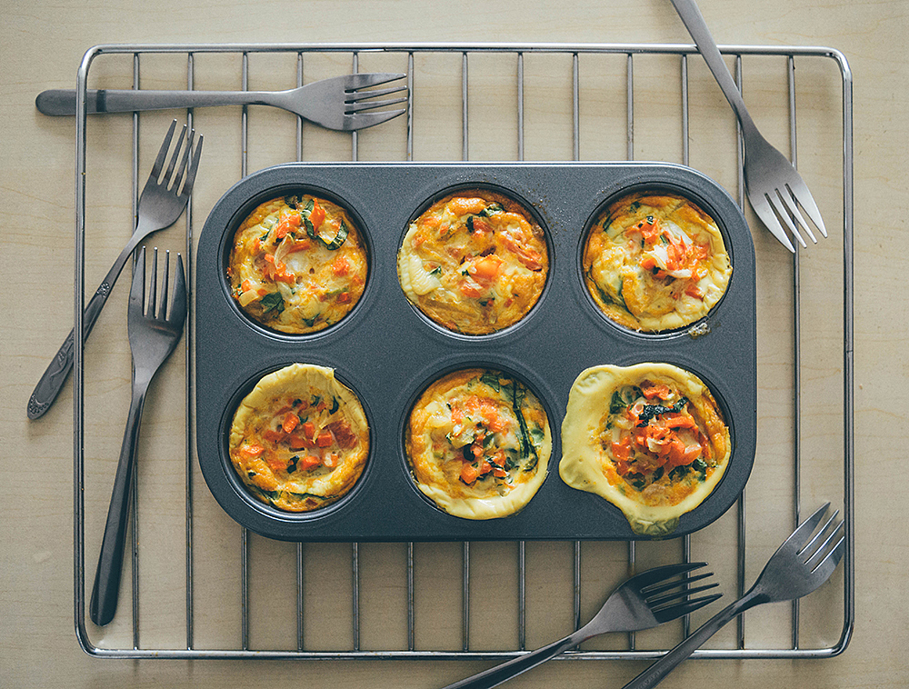 培根蔬菜马芬 | 10分钟美味早餐从今晚开始准备~（图ZNDYyNzMwMDQ=） - 产品摄影 - 站酷设计师chenmiao1107原创素材 - 站酷ZCOOL