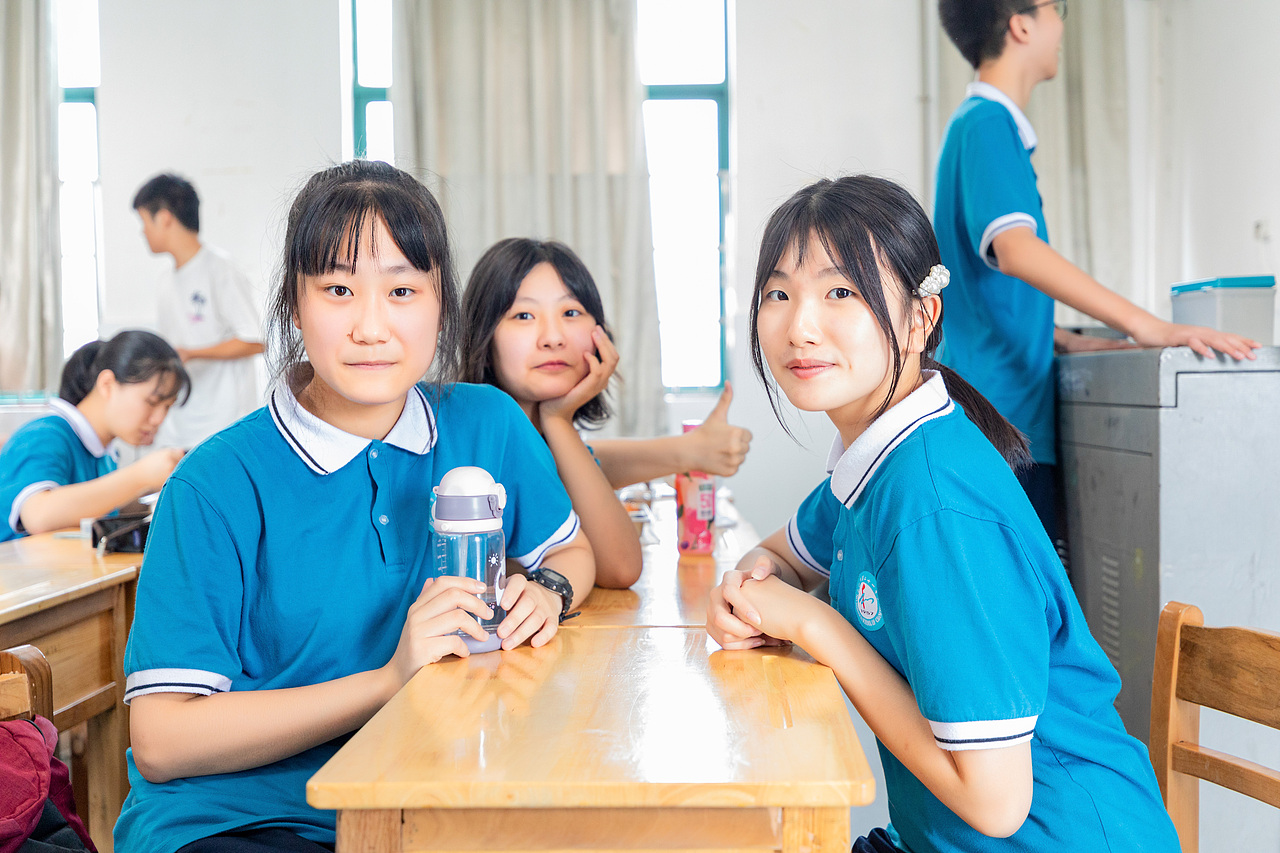 长沙市第二十一中学2020届最美毕业照（图ZMjE4NDkxNjcy） - 人像摄影 - 站酷设计师seemon周军原创素材 - 站酷ZCOOL