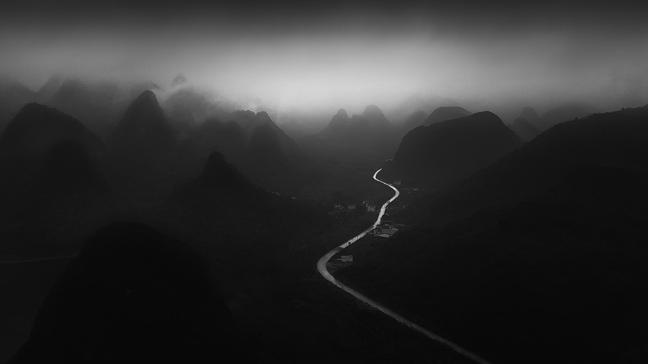 国外摄影师为什么喜欢暗调?背后思路揭秘!