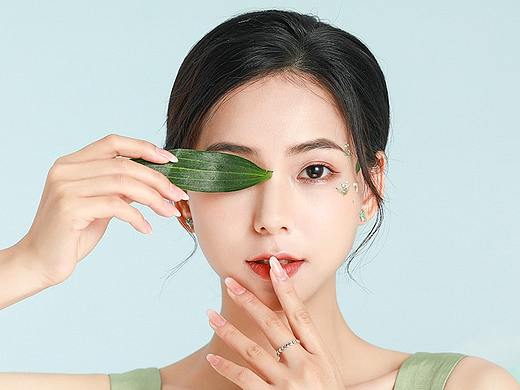 花季少女~最美好的年纪如繁花绽放