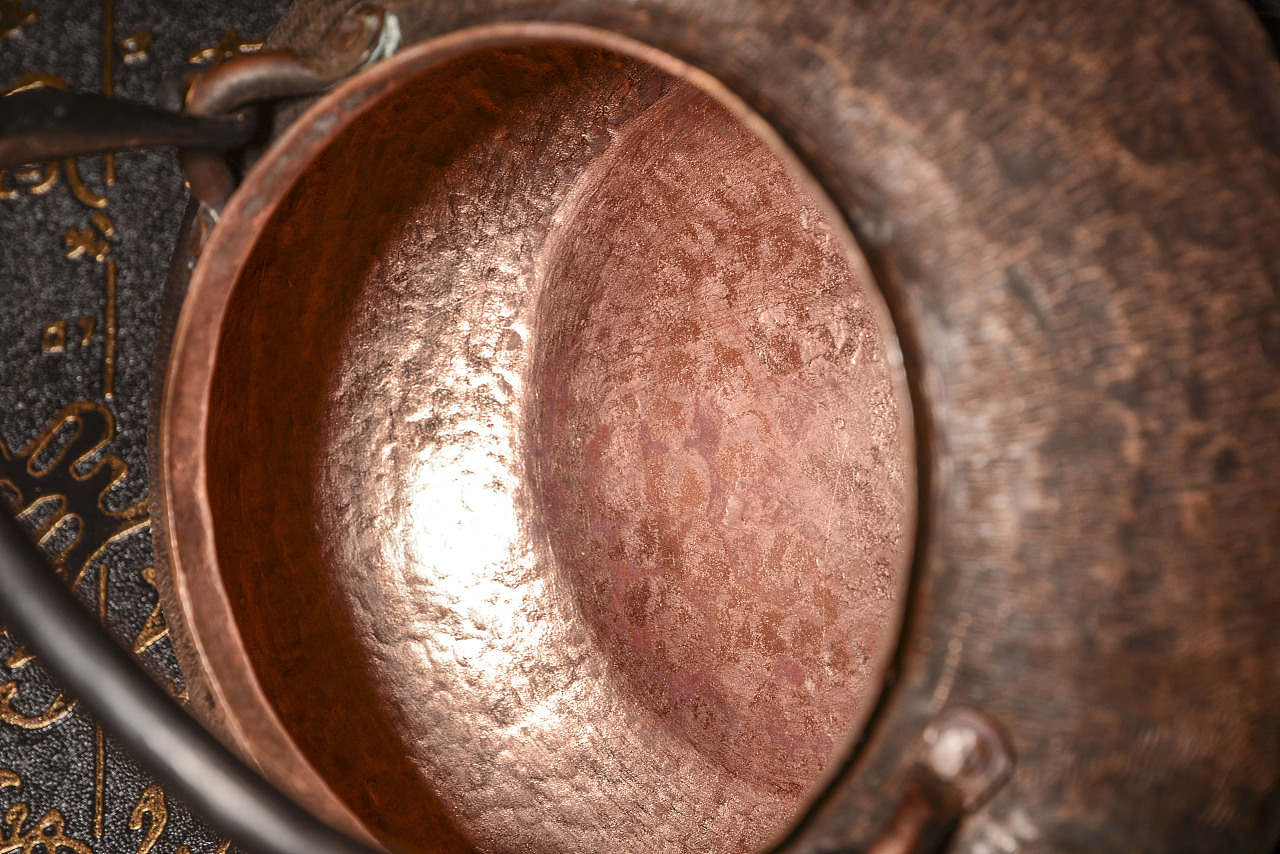 铁壶铜壶黑色拍摄