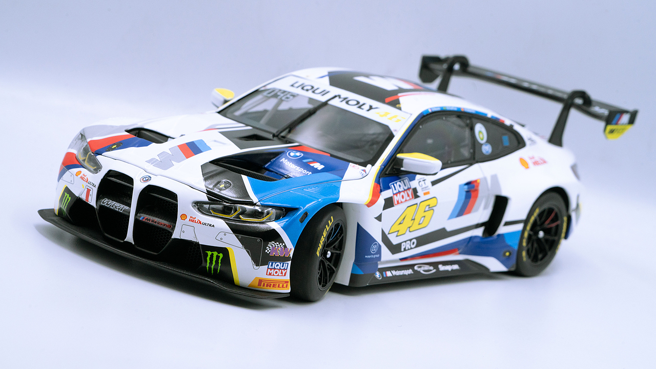 BMW M4 GT3 MINICHAMPS 1:18