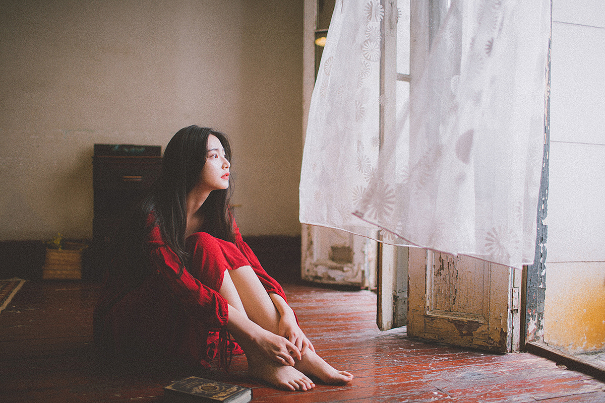 你像风来了又走（图ZNTI4NzM1NTY=） - 人像摄影 - 站酷设计师知竹zZ原创素材 - 站酷ZCOOL