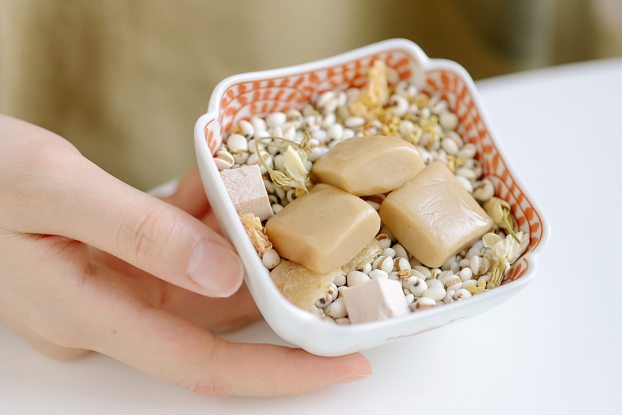 食品拍摄-雪茯茉莉糕