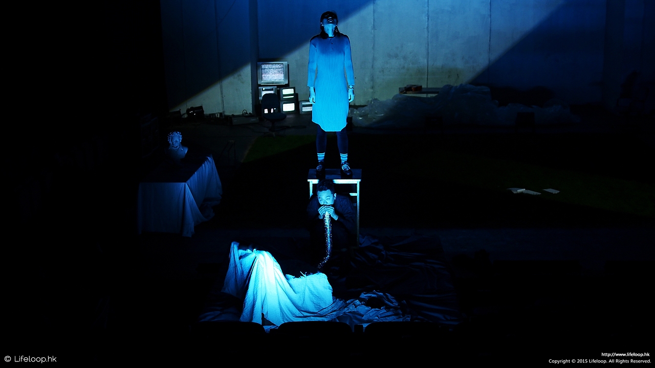 孟京輝話劇「臭虫」演出照片