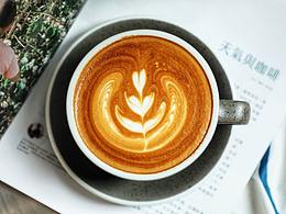 我雖不富甲天下，卻擁有無(wú)數(shù)艷陽(yáng)天與夏日