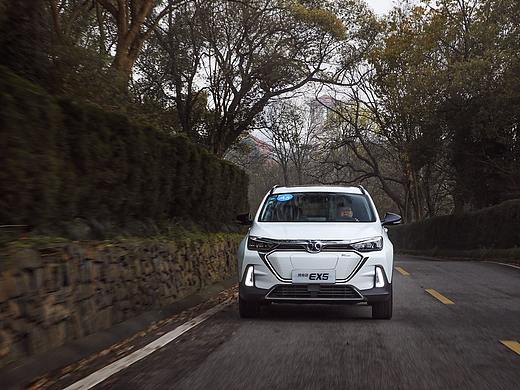 北汽新能源EX5-杭州站