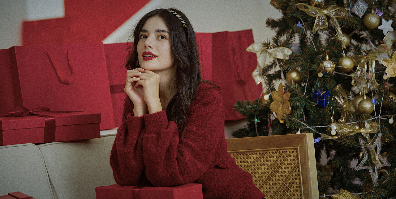 EVITA PERONI (依慧达)圣诞🎄主题拍摄