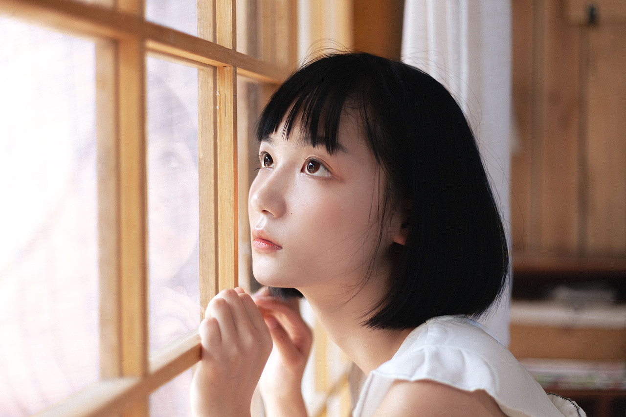 夏天的西瓜，蝉鸣，和阳光（图ZMjI4OTY3MzQ0） - 人像摄影 - 站酷设计师樱雨天原创素材 - 站酷ZCOOL