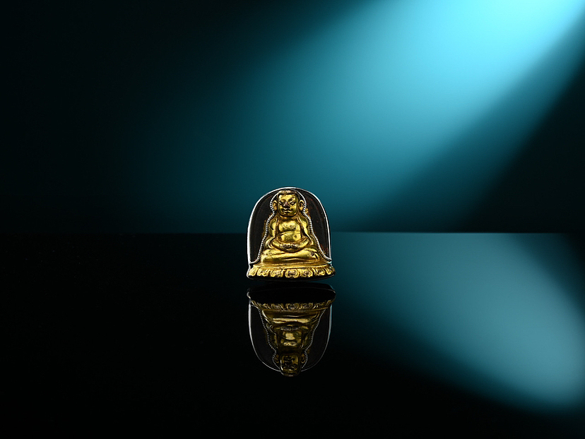 古玩摄影 | 明代铜鎏金随身上师像