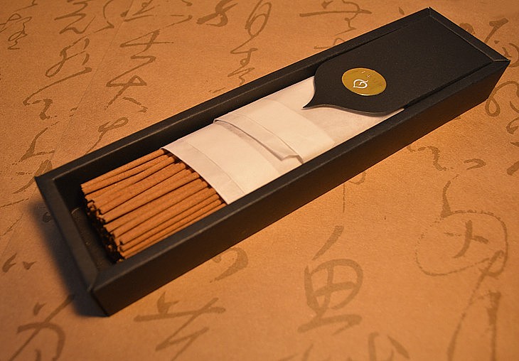 包装设计-“妙化莲生”香品LOGO、包装与相关视觉设计（图ZMTI2NDAyNjg=） - 包装 - 站酷设计师庄正原创素材 - 站酷ZCOOL