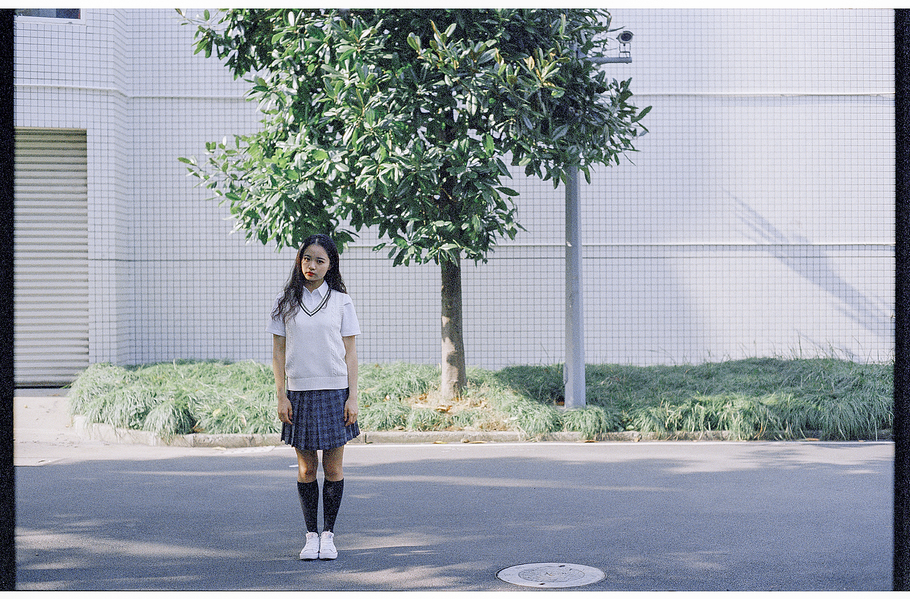 蓝色与黄色（图ZMTQyMjM2MzIw） - 人像摄影 - 站酷设计师zZhaoYue原创素材 - 站酷ZCOOL