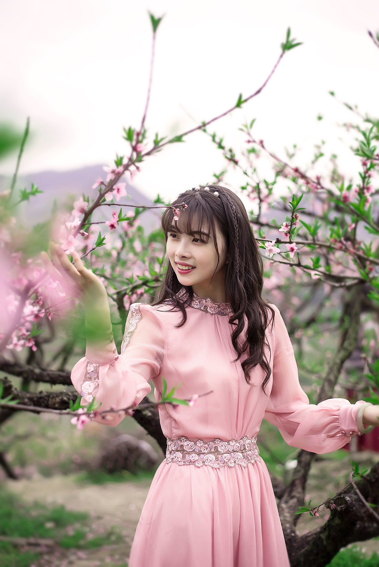 桃花山-源东（图ZMjYxNzY2MDA=） - 人像摄影 - 站酷设计师Allenwei原创素材 - 站酷ZCOOL