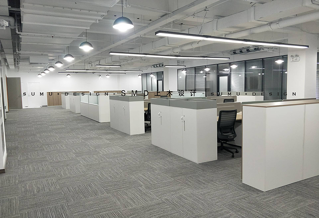 「简作」极简风办公室让工作轻松自如