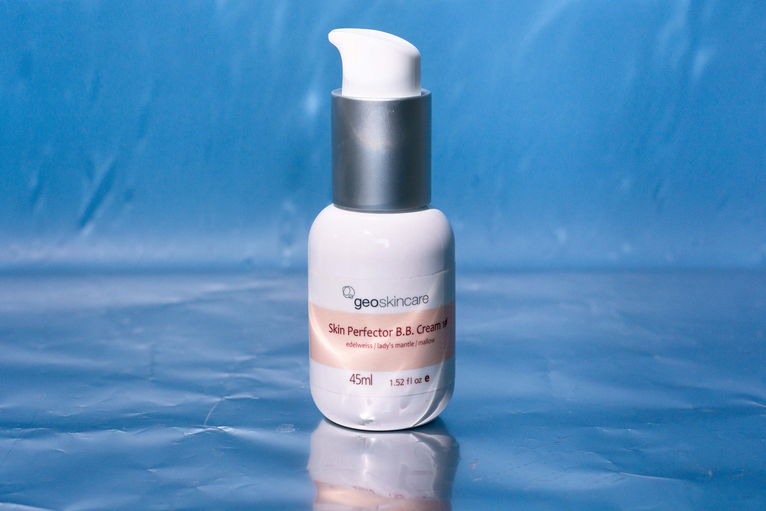 纽西之谜水凝清润隔离霜