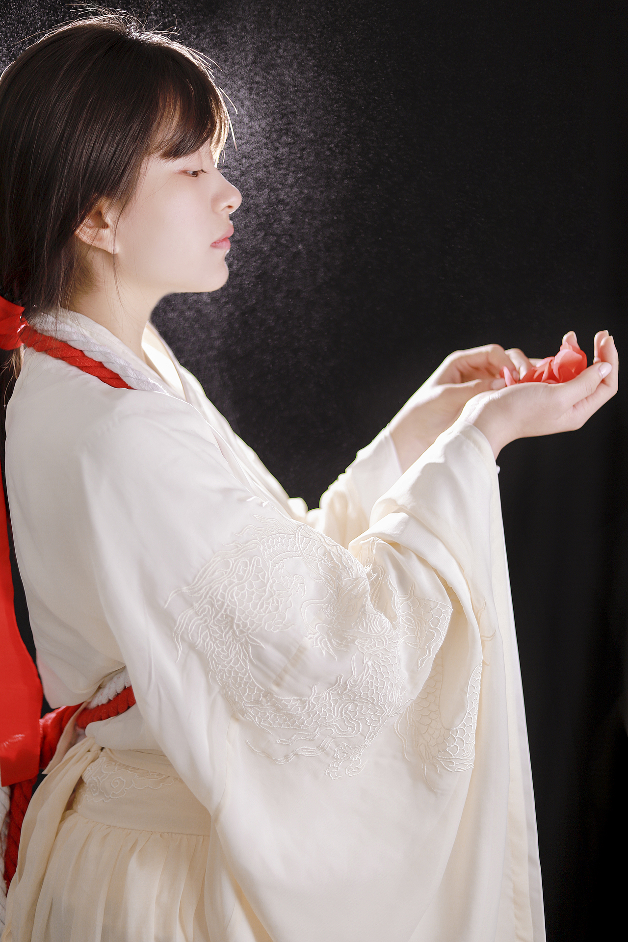 厦门约拍～神明少女（图ZMjQxMTI3NDY4） - 人像摄影 - 站酷设计师船长爱拍照原创素材 - 站酷ZCOOL