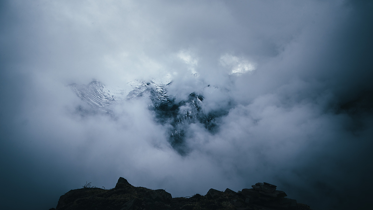 巴朗山，于迷雾中穿行。